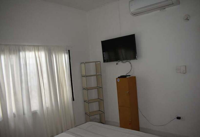 اتاق لوکس, Hostal Palohe Taganga