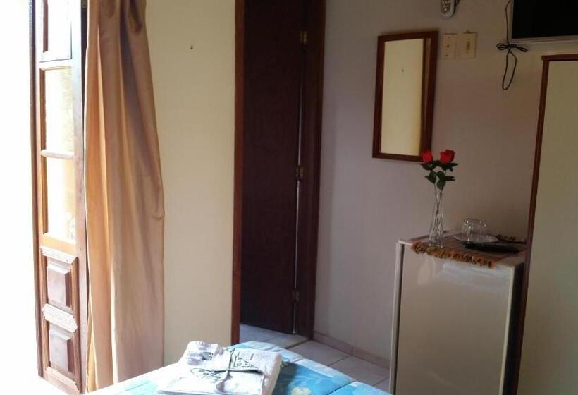 اتاق استاندارد چهارنفره با بالکن, Pousada Sol Nascente