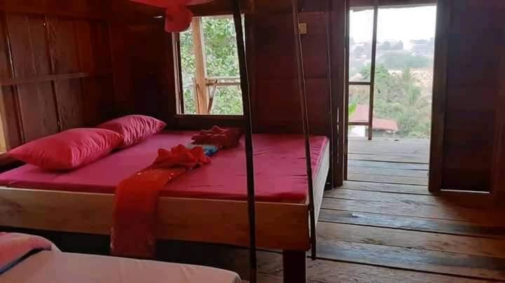 اتاق استاندارد با چشم‌انداز کوهستان, Tree Lodge Banlung