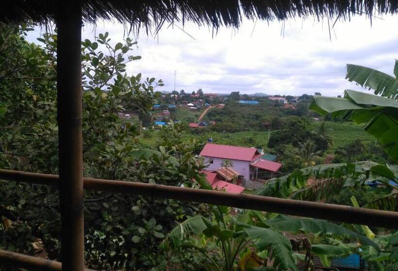 اتاق استاندارد, Tree Lodge Banlung