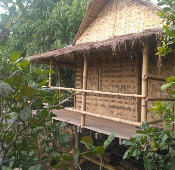 اتاق استاندارد, Tree Lodge Banlung