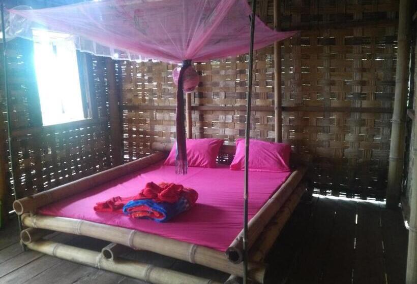 اتاق استاندارد, Tree Lodge Banlung