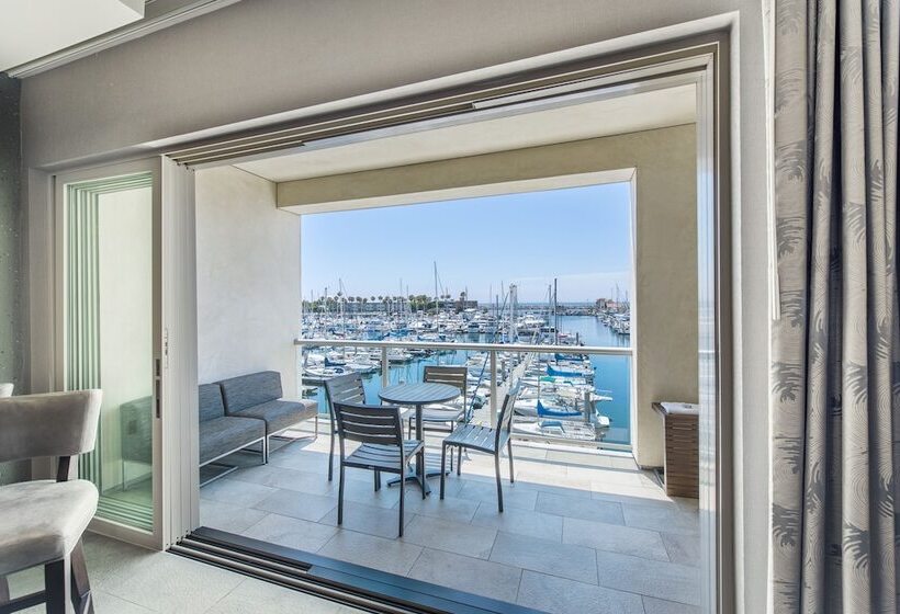 سوئیت پنت هاوس, Shade Hotel Redondo Beach