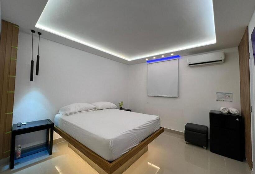 اتاق لوکس, Alegria Hostal