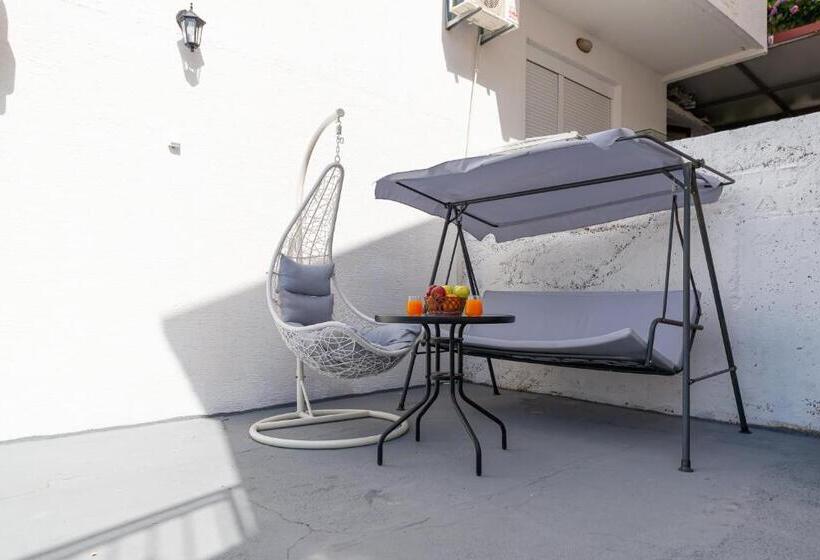 استودیوی استاندارد, Apartments Vjera Petrovac