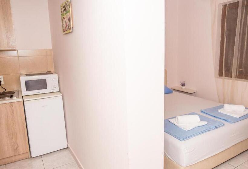 استودیوی لوکس, Apartments Vjera Petrovac