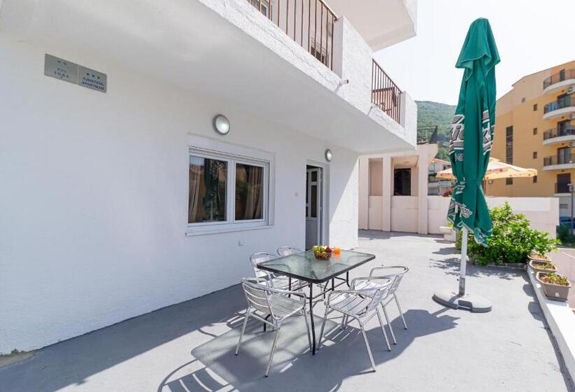 استودیوی استاندارد, Apartments Vjera Petrovac