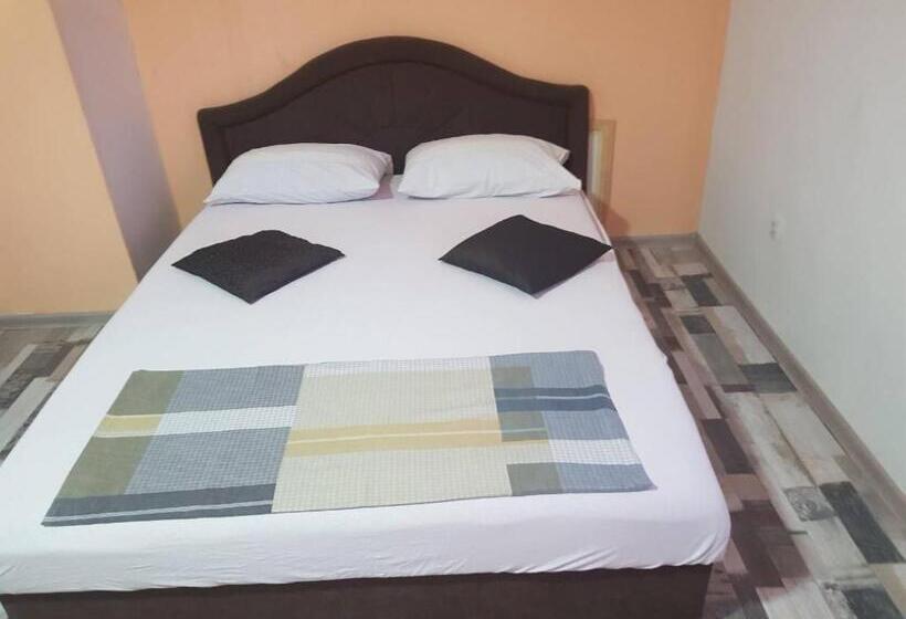 اتاق استاندارد با بالکن, Guesthouse Ines