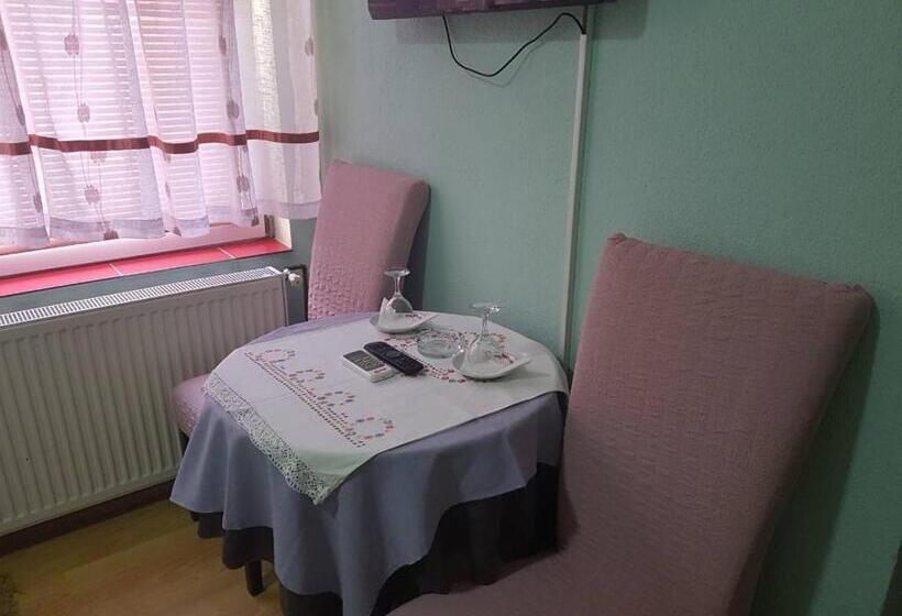 اتاق استاندارد با بالکن, Guesthouse Ines