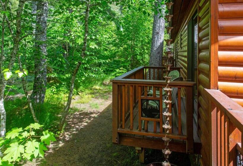 اتاق استاندارد با بالکن, Steller Inn
