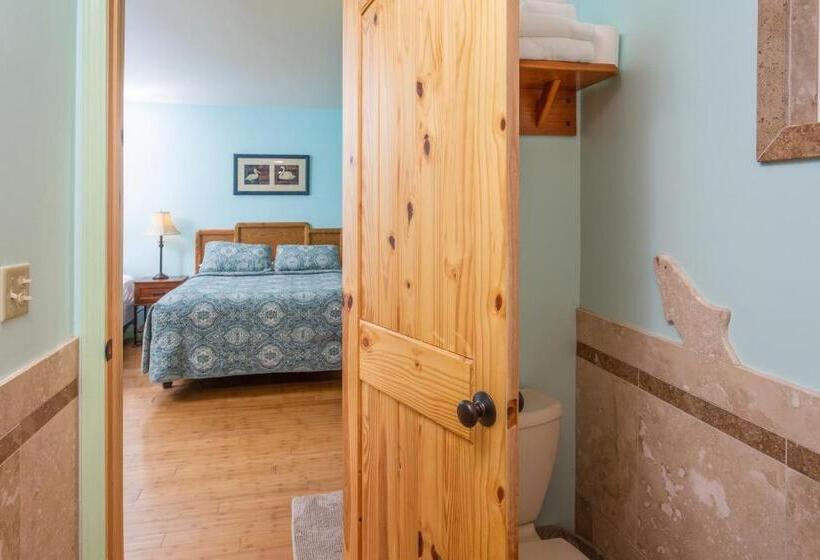 اتاق استاندارد با بالکن, Steller Inn