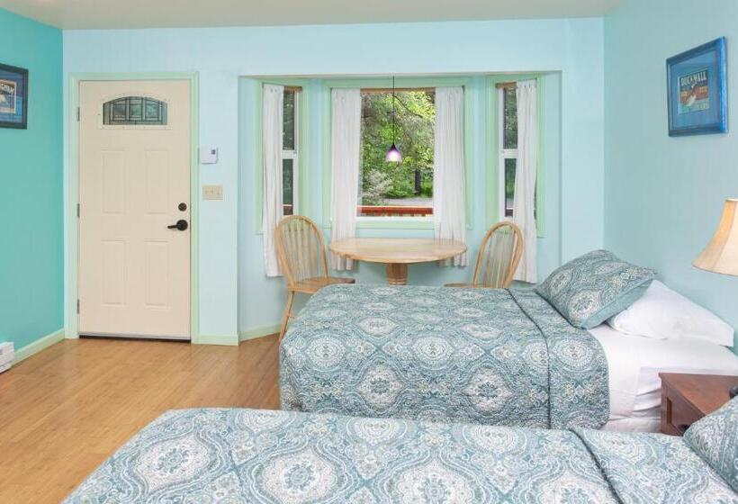 اتاق استاندارد با بالکن, Steller Inn