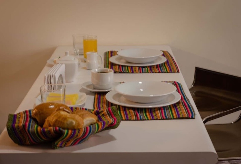آپارتمان 1 خوابه, Group House Apart
