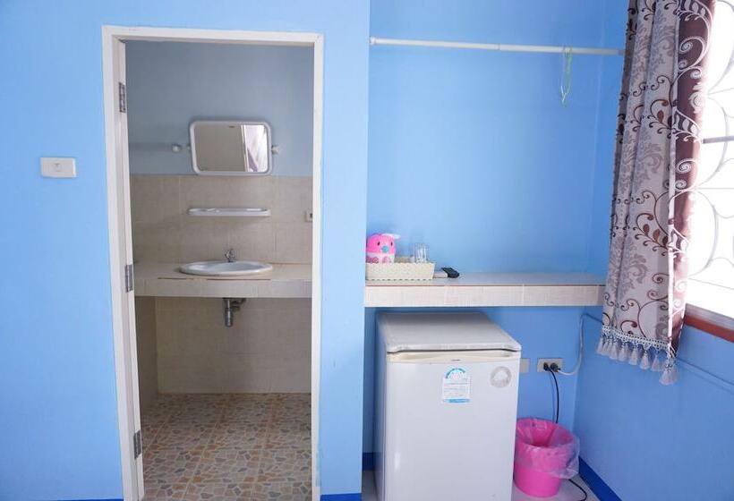 اتاق استاندارد, Dahla House Ranong