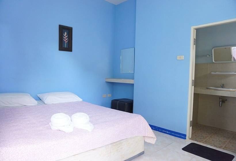 اتاق استاندارد, Dahla House Ranong