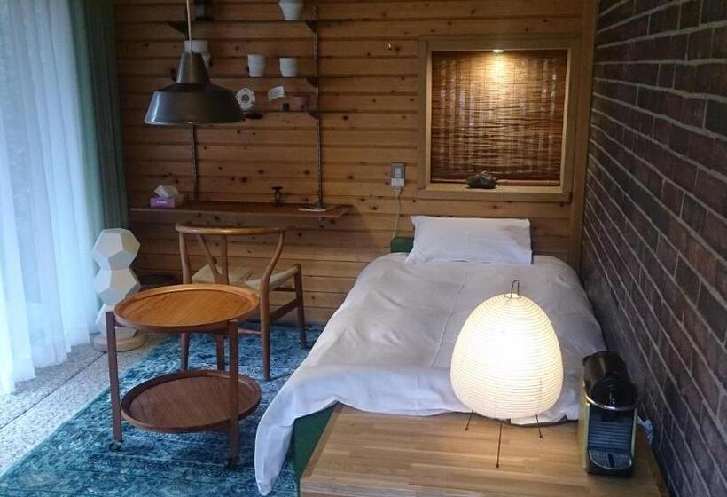 اتاق استاندارد یک تخته با سرویس بهداشتی مشترک, Tajimi Guest House