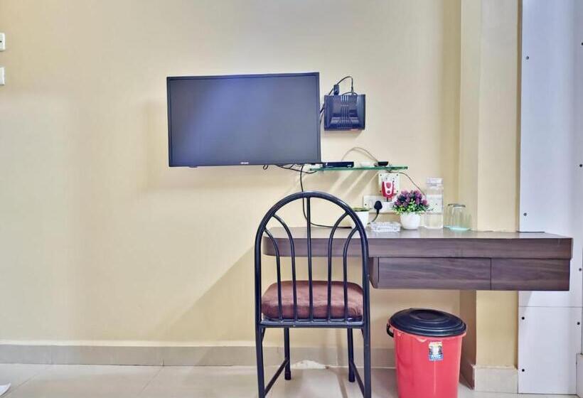 اتاق اکونومی, Bhimas Inn  Puratchi Thalaivar Dr M G Ramachandran Central Railway Station Chennai