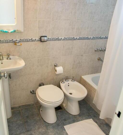 اتاق استاندارد, La Fuente Apart