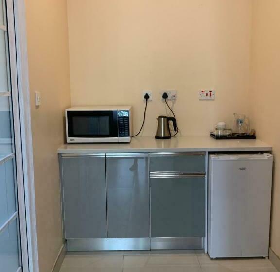 اتاق اجرایی, Bannerloft Guest House