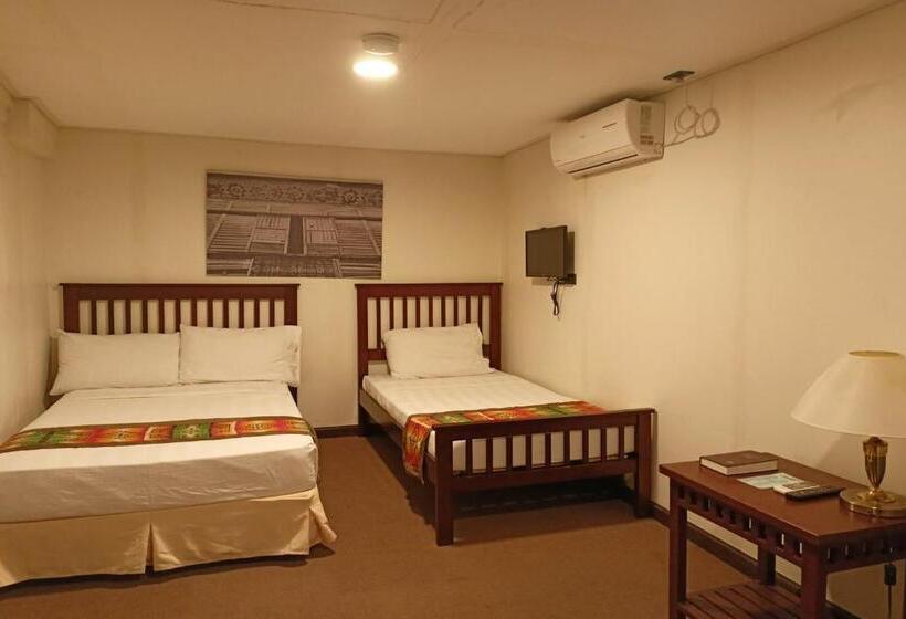 اتاق سوپریور سه تخته, Metro Vigan Inn Near Plaza Salcedo Ilocos Sur