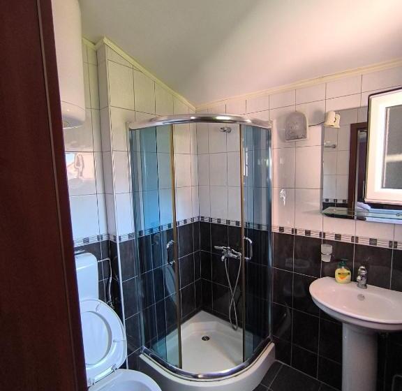 اتاق لوکس با بالکن, Guesthouse Lautasevic