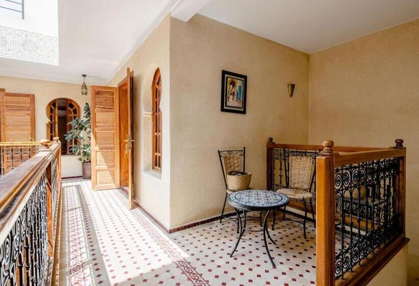 سوییت خانوادگی, Riad Dar Saidi