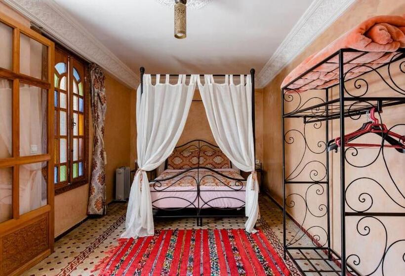 سوییت خانوادگی, Riad Dar Saidi