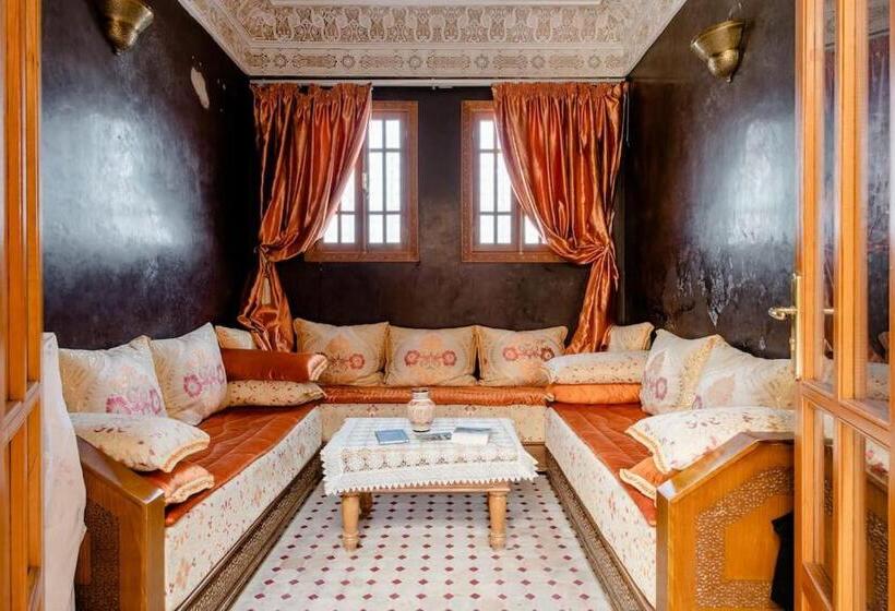 سوییت خانوادگی, Riad Dar Saidi