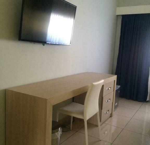 اتاق استاندارد, Hostel Paradise St