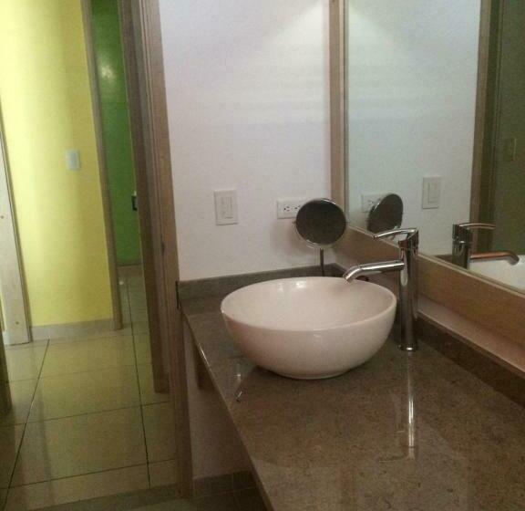اتاق استاندارد, Hostel Paradise St