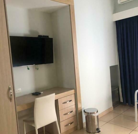 اتاق استاندارد, Hostel Paradise St
