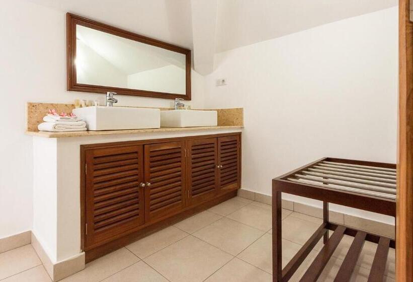 اتاق استاندارد, Maison D’hotes Coignet