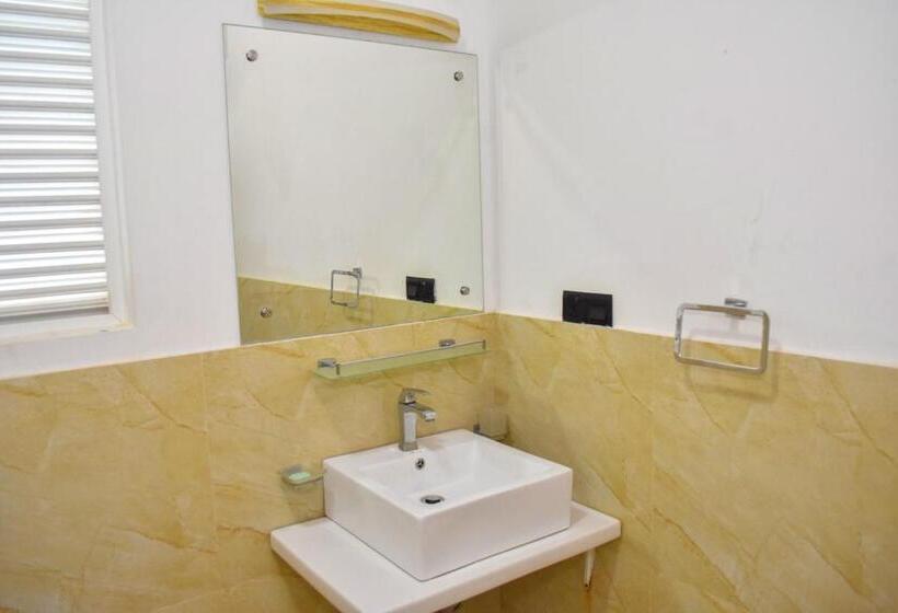 اتاق استاندارد با بالکن, Pivisuma Lodge