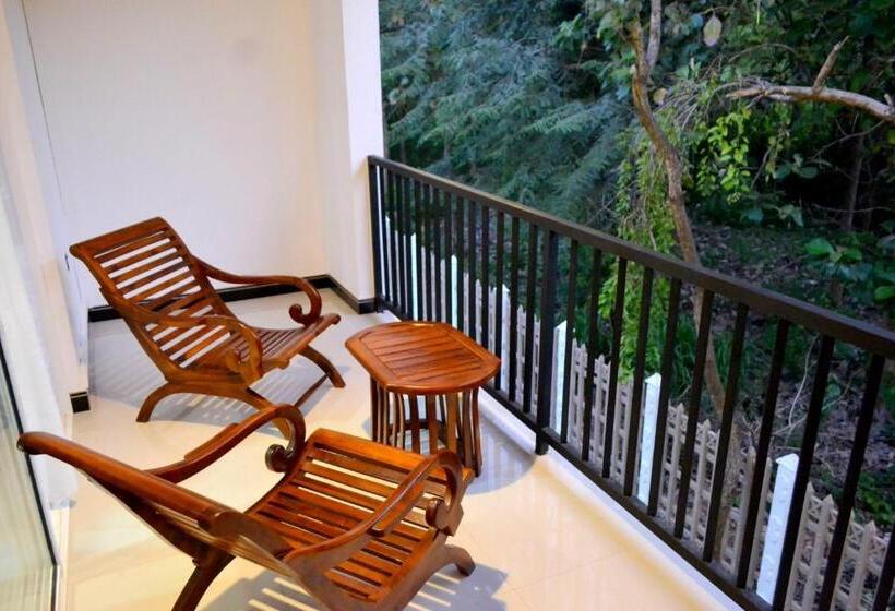 اتاق استاندارد با بالکن, Pivisuma Lodge