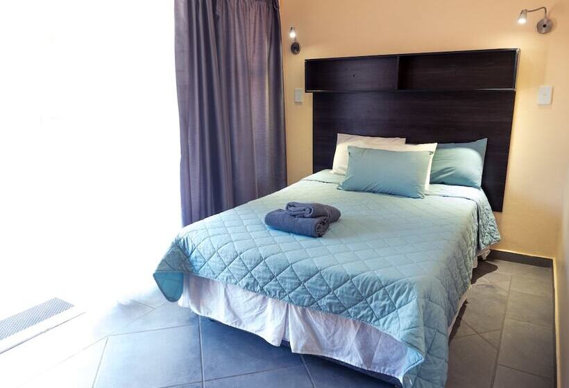 اتاق استاندارد, Hartbeespoort Holiday Resort