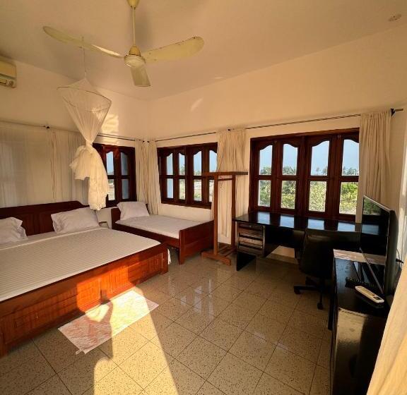 اتاق استاندارد, Ramaya Auberge Espagnole