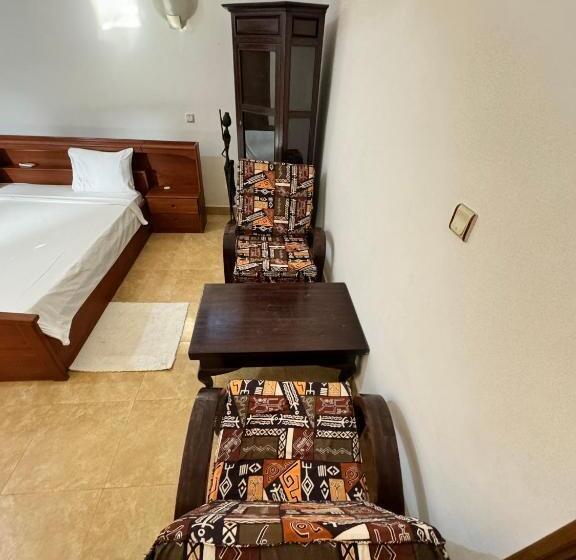 اتاق استاندارد با تراس, Ramaya Auberge Espagnole