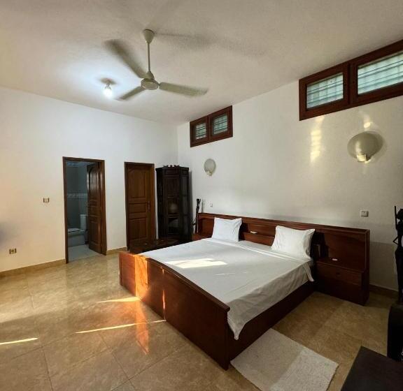 اتاق استاندارد با تراس, Ramaya Auberge Espagnole