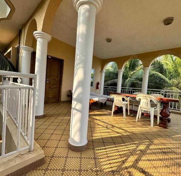 اتاق استاندارد با تراس, Ramaya Auberge Espagnole