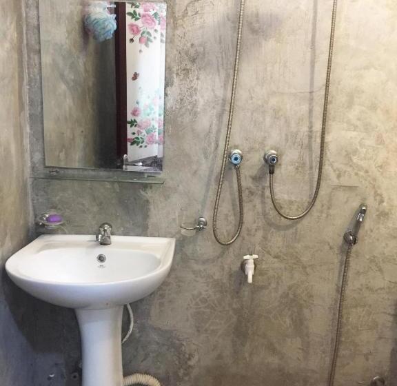 اتاق استاندارد, Double G Motel