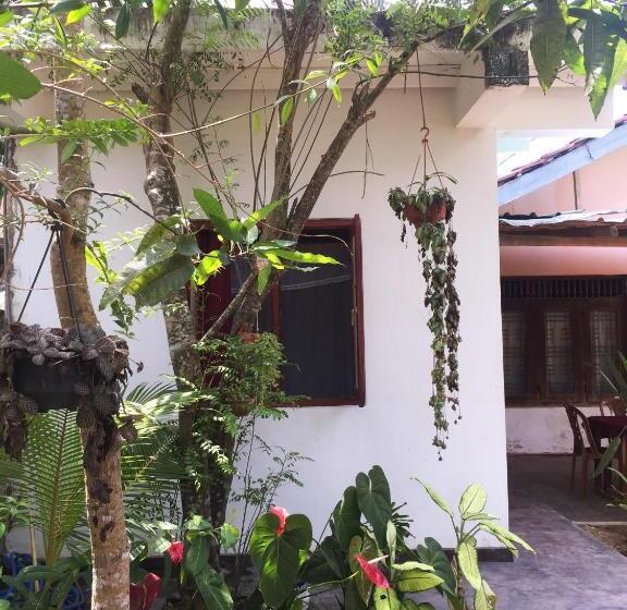 اتاق استاندارد با بالکن, Double G Motel