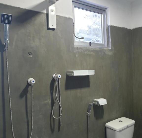 اتاق استاندارد, Double G Motel