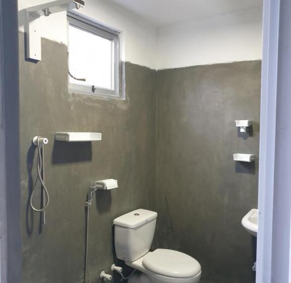 اتاق استاندارد, Double G Motel