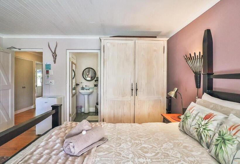 اتاق استاندارد, Inn Style