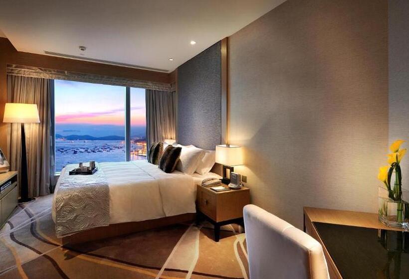 3 Bedroom Suite, The Harbourview Place @ The Icc Megalopolis