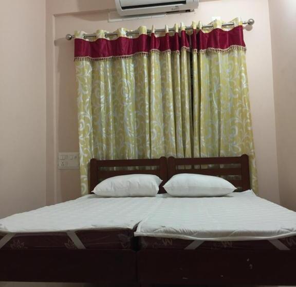 اتاق لوکس, Mega Tourist Home