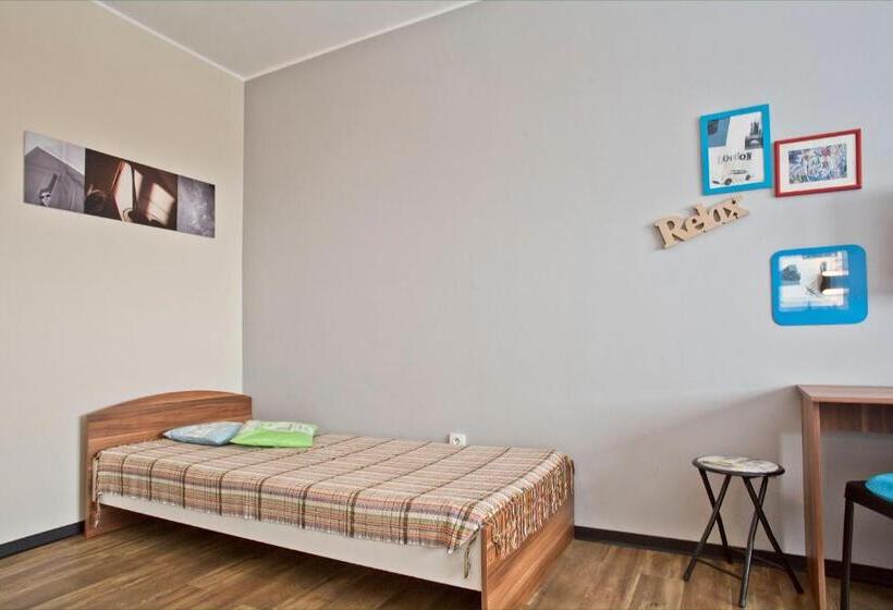 اتاق استاندارد سه نفره, Pension Siesta