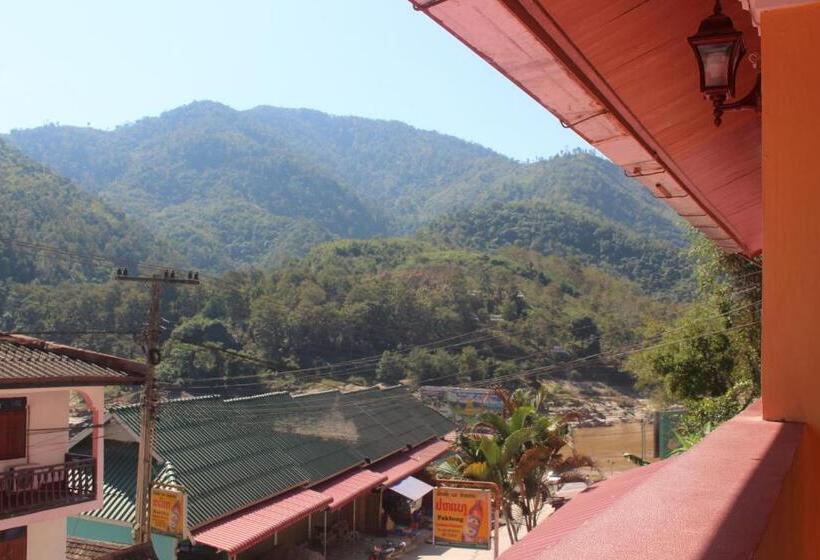 اتاق استاندارد, Pakbeng Guesthouse