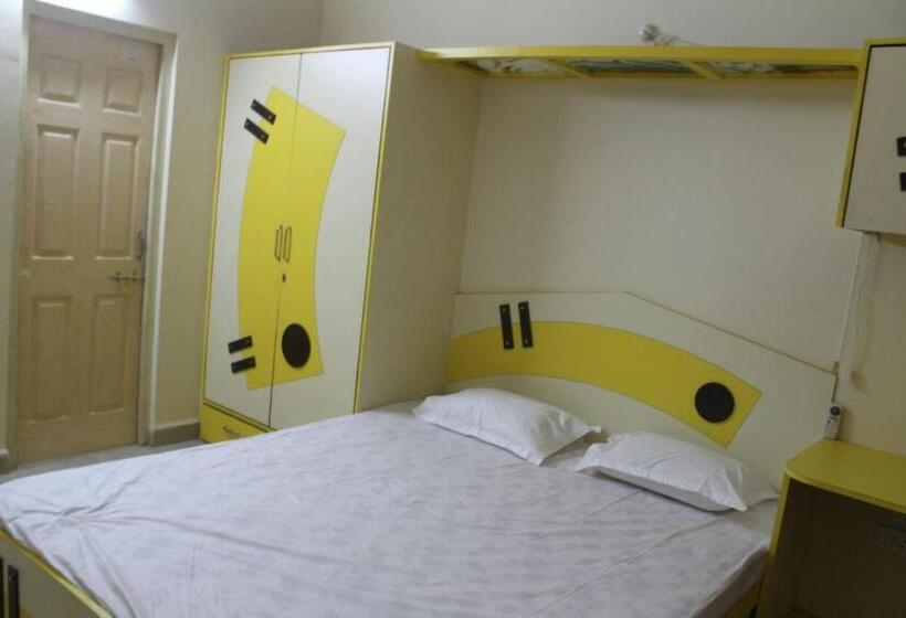 带大床的豪华间, Rosvilla Guest House