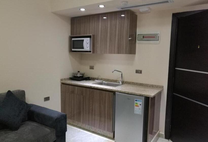 استودیوی لوکس, Qaser Al Sultan Hotel Suites